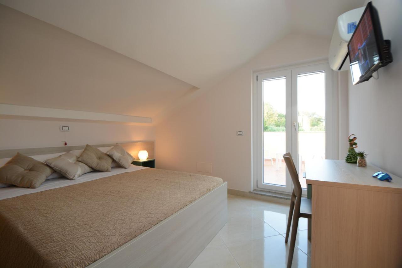 Askia Rooms & Breakfast Ascea Buitenkant foto